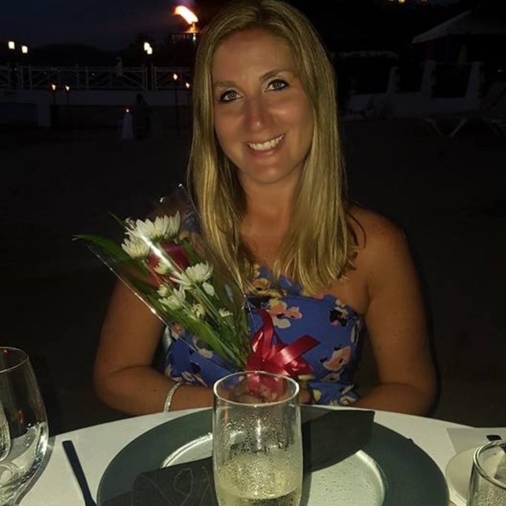 Meet your Posher, Melina